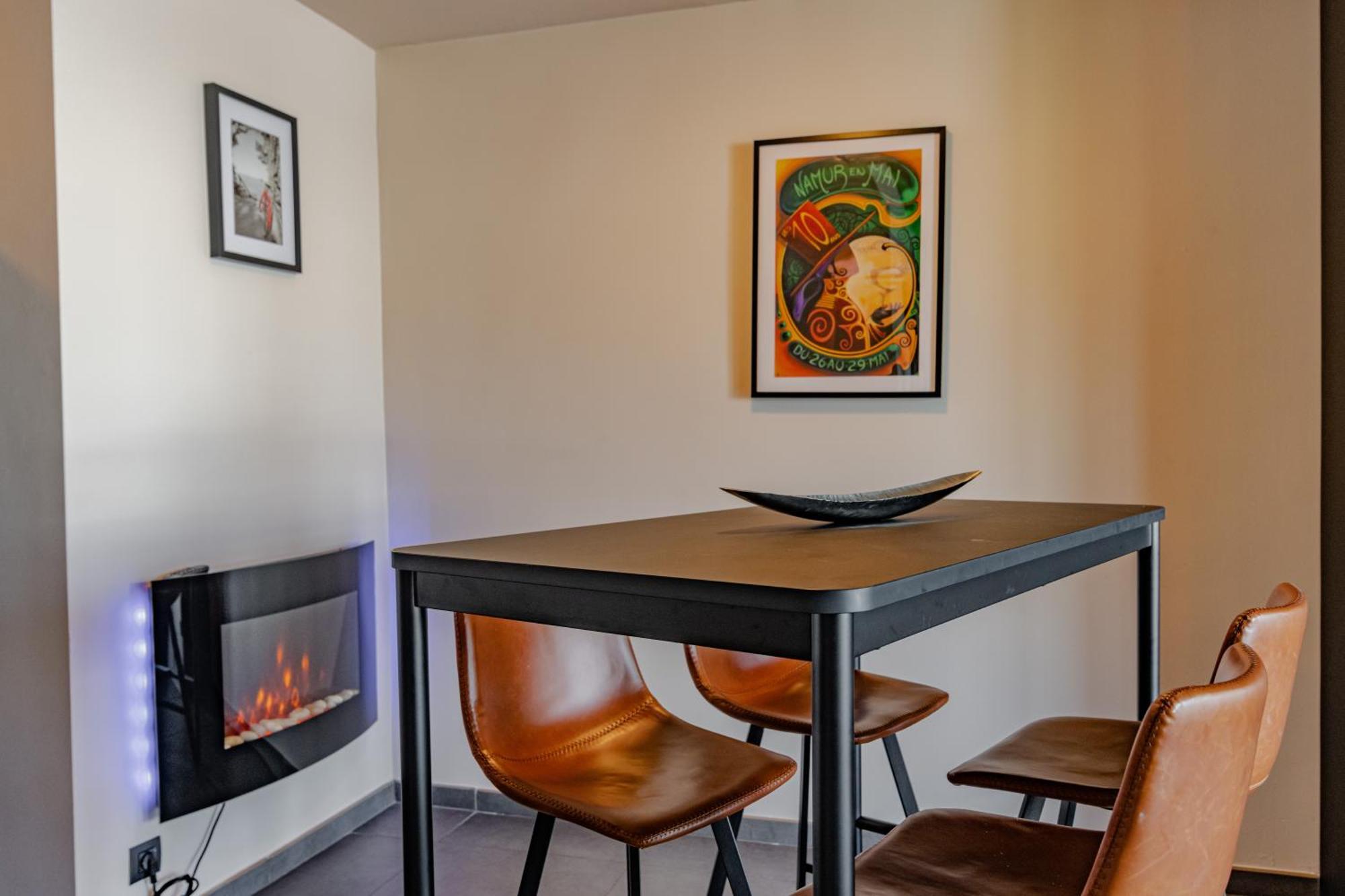 Les Figuiers - Appartement 2 Chambres Avec Sauna A Andenne Extérieur photo